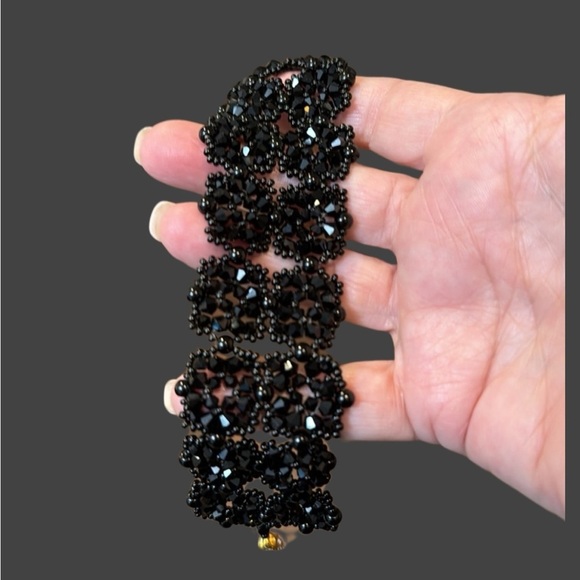 Gorgeous sparkling black cocktail handwoven cuff bracelet formal occasion - Picture 3 of 8